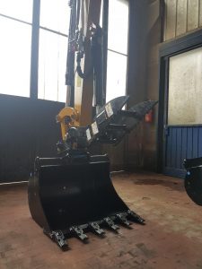 Installazione impianti idraulici macchine movimento terra treviso