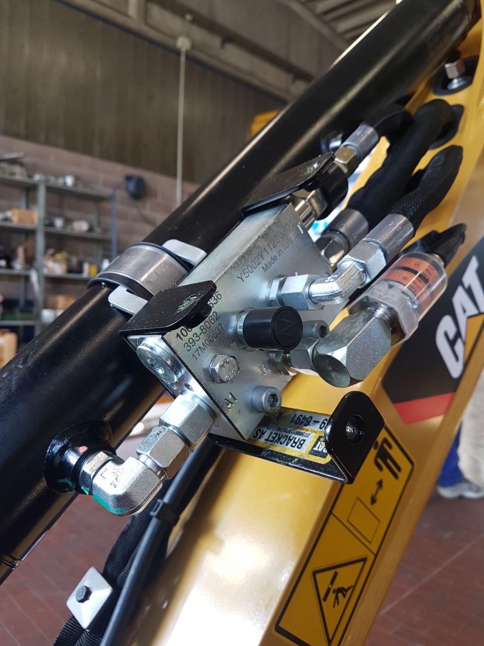 CAT 301.7 NUOVO – ALLESTIMENTO ACCESSORI E DOTAZIONI