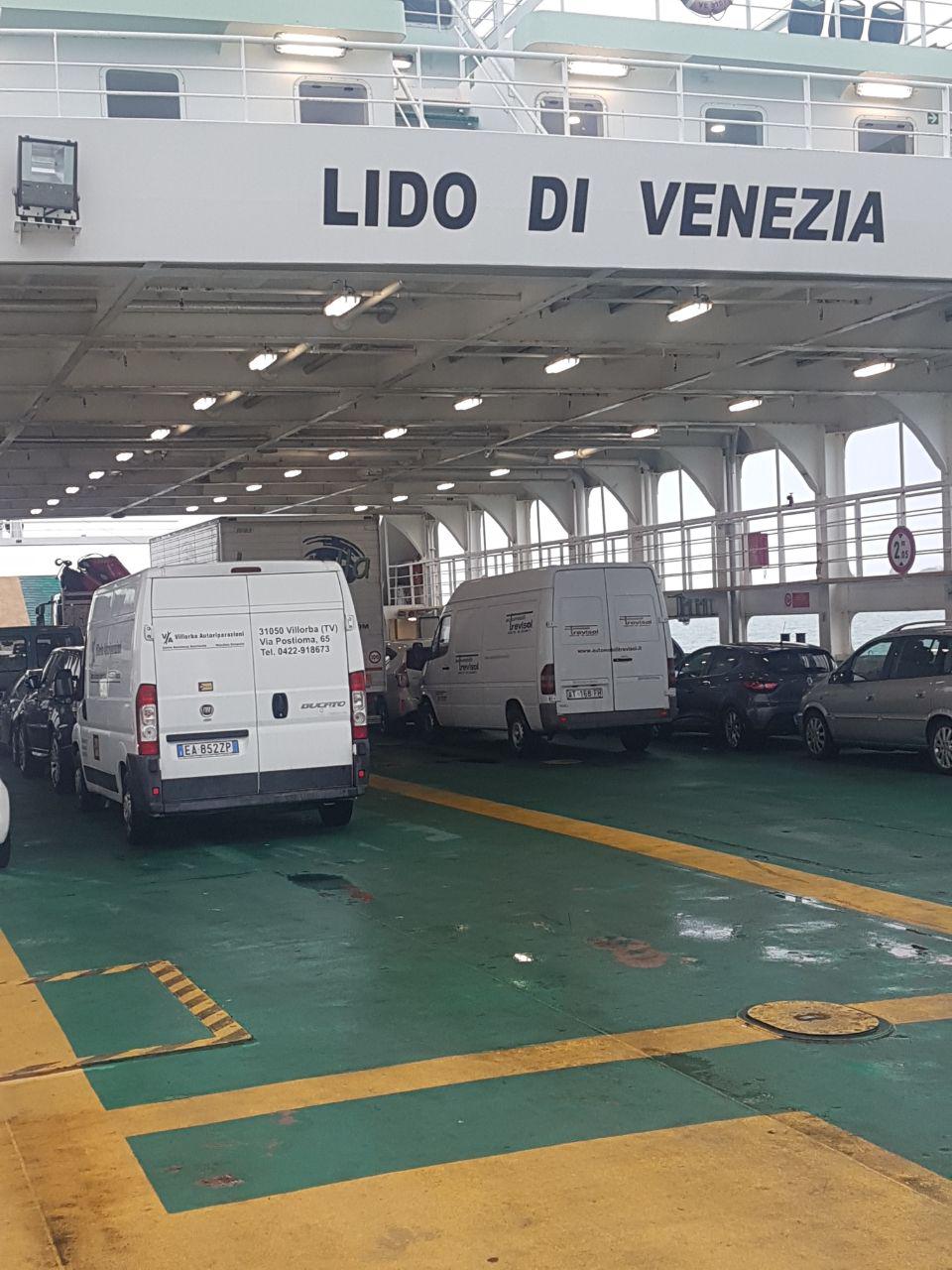VI RAGGIUNGIAMO ANCHE VIA MARE