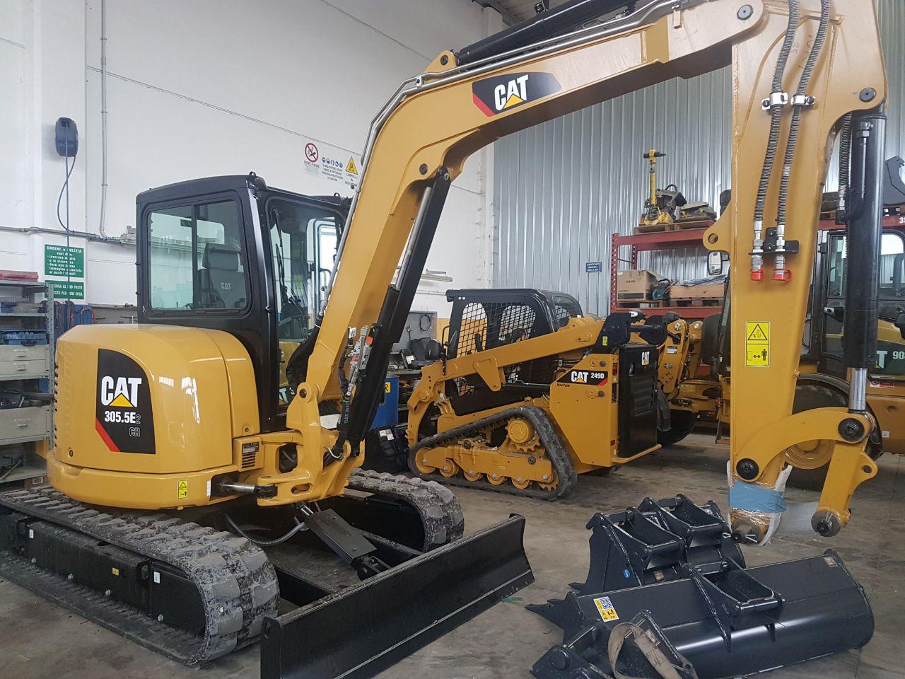 CAT 305E